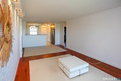 91 Strawberry Hill Avenue #923, Stamford, CT 06902 - Photo 8