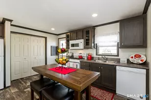 111 Clark Ln, Waterford, CT 06385 - Photo 8