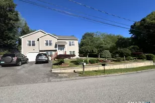 2 Coolidge St, Norwich, CT 06360 - Photo 40