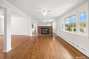 62 Springdale St, Hamden, CT 06514 - Photo 4