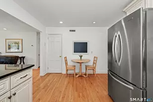 4 Cos Cob Ave, Greenwich, CT 06807 - Photo 6