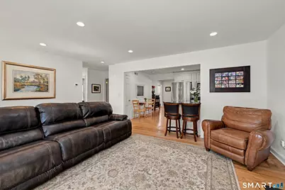 4 Cos Cob Avenue, Greenwich, CT 06807 - Photo 4