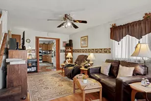 160 Granfield Ave, Bridgeport, CT 06610 - Photo 14
