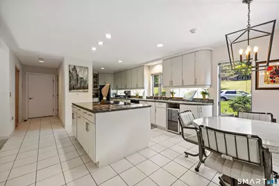 25 Surrey Drive, Cheshire, CT 06410 - Photo 6