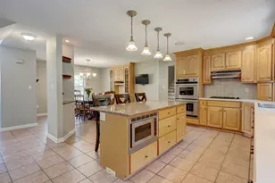 163 Windy Knoll Dr, Berlin, CT 06037 - Photo 10