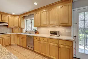 163 Windy Knoll Dr, Berlin, CT 06037 - Photo 12