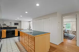 133 Blake Rd, Hamden, CT 06517 - Photo 10