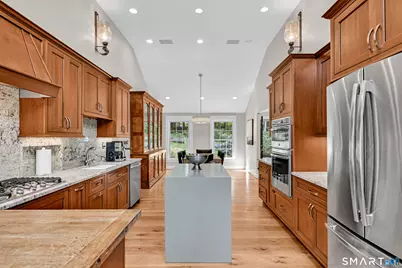 14 Saw Mill Road, Weston, CT 06883 - Photo 12