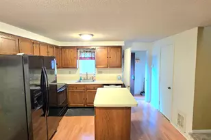 51 Brook St, Naugatuck, CT 06770 - Photo 10