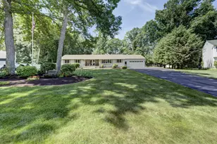 81 Kingston Dr, East Hartford, CT 06118 - Photo 32