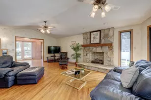 81 Kingston Dr, East Hartford, CT 06118 - Photo 8
