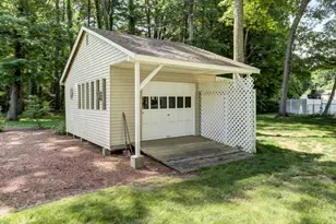 81 Kingston Dr, East Hartford, CT 06118 - Photo 28