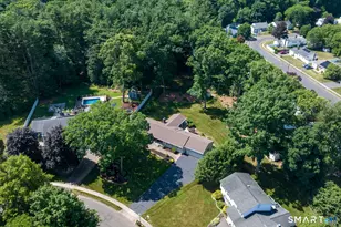81 Kingston Dr, East Hartford, CT 06118 - Photo 30
