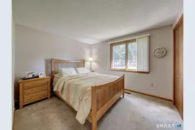 81 Kingston Drive, East Hartford, CT 06118 - Photo 18