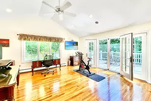 43 Laurel Ledge Rd, Stamford, CT 06903 - Photo 16