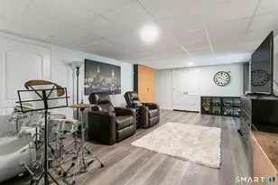 80 E Ridge Rd, Stamford, CT 06903 - Photo 26
