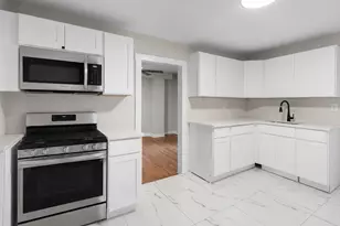 56 Evergreen Ave, New London, CT 06320 - Photo 12