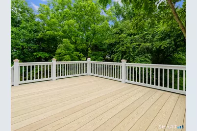 56 Evergreen Avenue, New London, CT 06320 - Photo 24