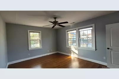 10 Elmwood Avenue, Norwalk, CT 06854 - Photo 8