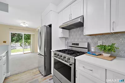 16 Maple Street #20, Vernon, CT 06066 - Photo 4