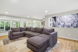 41 Hemlock Trail, Trumbull, CT 06611 - Photo 6