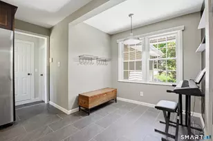 41 Hemlock Trail, Trumbull, CT 06611 - Photo 10