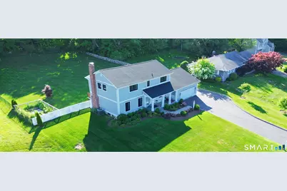 14 East Gate Road, Danbury, CT 06811 - Photo 2
