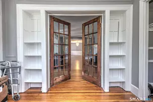 160 Goffe Terrace, New Haven, CT 06511 - Photo 8