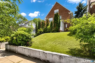 160 Goffe Terrace, New Haven, CT 06511 - Photo 1