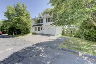 24 Nutmeg Ct, West Hartford, CT 06110 - Photo 1