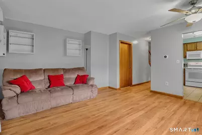104 Oakland Street #A, Manchester, CT 06042 - Photo 10