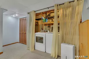 104 Oakland St, Manchester, CT 06042 - Photo 20