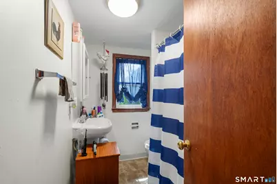 60 Primrose Street, Waterbury, CT 06708 - Photo 20