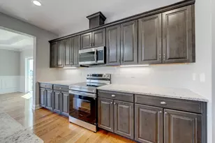 5 Starview Wy, East Hampton, CT 06424 - Photo 12