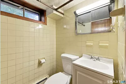 3 Brent Road, Manchester, CT 06042 - Photo 36