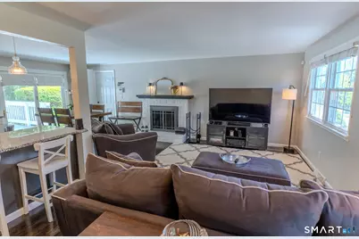 32 Stillwood Road, Wallingford, CT 06492 - Photo 4