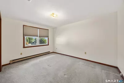 39 Munson Avenue, Waterbury, CT 06705 - Photo 10