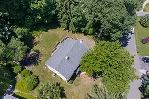 116 Evening Star Dr, Naugatuck, CT 06770 - Photo 34