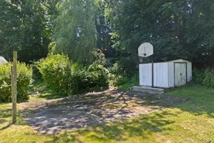 116 Evening Star Dr, Naugatuck, CT 06770 - Photo 32