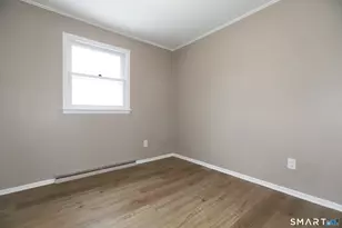 202 Reed Ave, Windsor Locks, CT 06096 - Photo 8