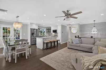 22 Heather Lane, Norwalk, CT 06851 - Photo 4