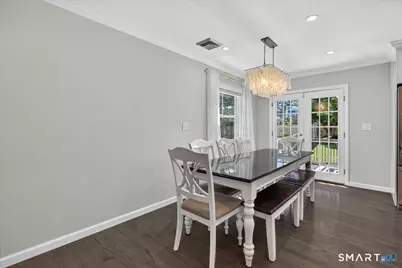 22 Heather Lane, Norwalk, CT 06851 - Photo 12