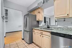 190 Tomlinson Ave, Plainville, CT 06062 - Photo 10