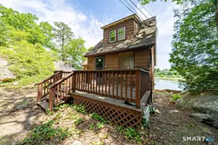 49 Meadow St, East Haven, CT 06512 - Photo 10