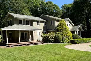 387 Foster St, South Windsor, CT 06074 - Photo 2
