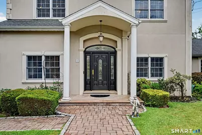 52 Francis Lane, Greenwich, CT 06831 - Photo 2