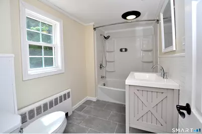 12 Jerome Avenue, Bloomfield, CT 06002 - Photo 32