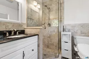 9 Deluca Dr, Greenwich, CT 06807 - Photo 16