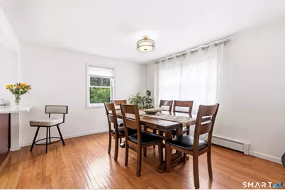 325 Rockwell Avenue, Bloomfield, CT 06002 - Photo 6