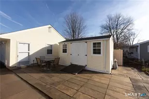 68 Gerthmere Dr, West Hartford, CT 06110 - Photo 34